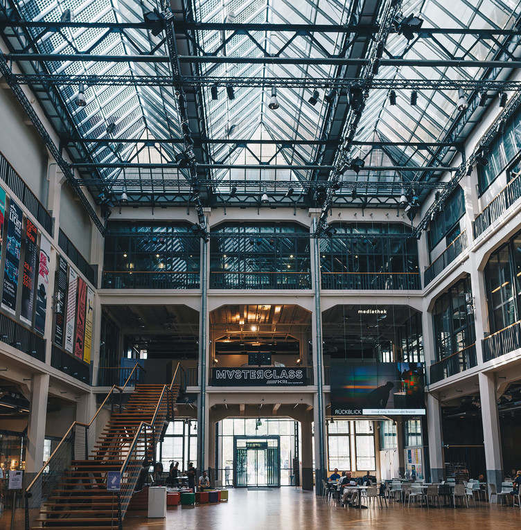 Zentrum für Kunst und Medien Karlsruhe (ZKM)